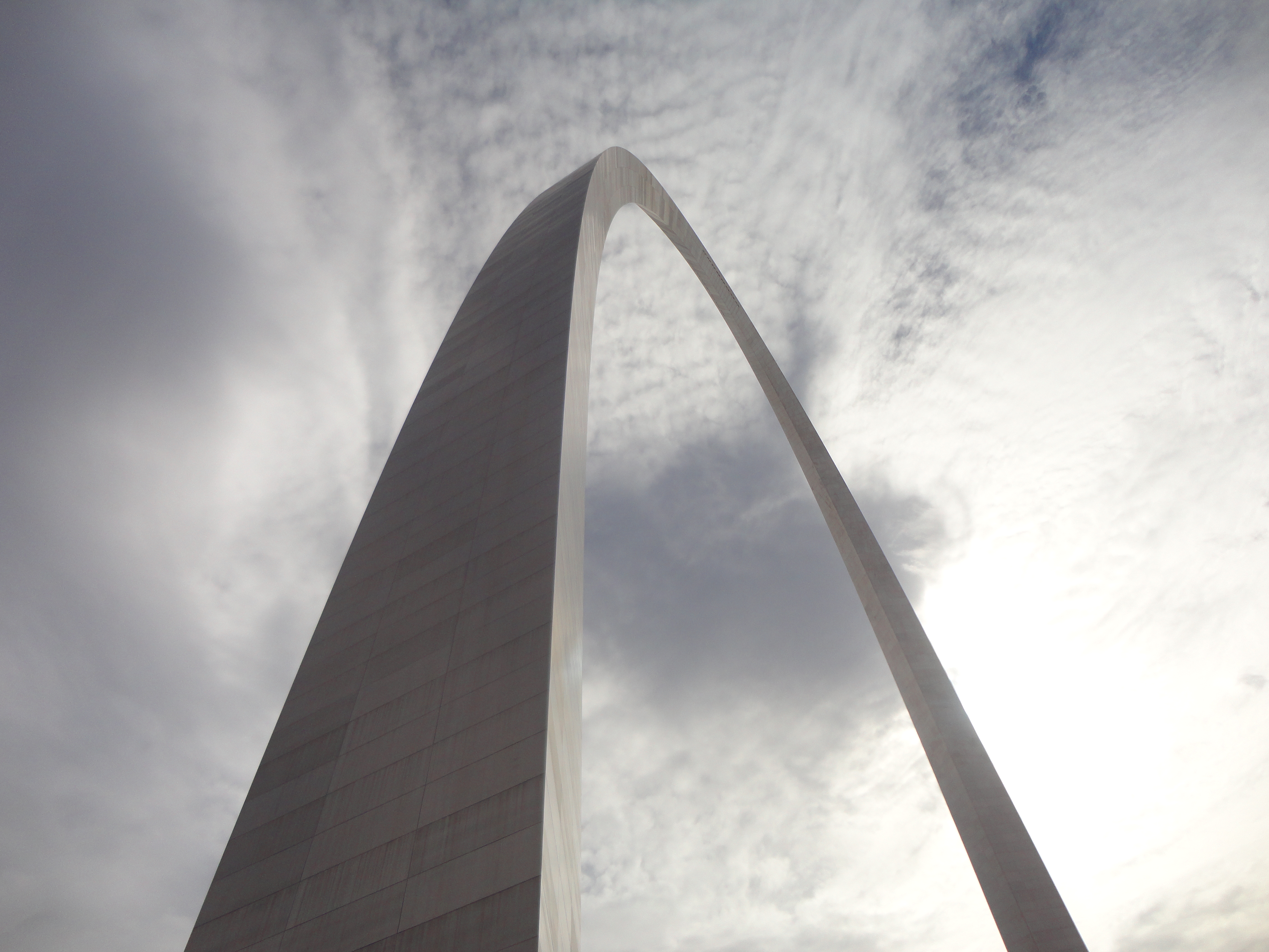 The St. Louis Arch, way up high!